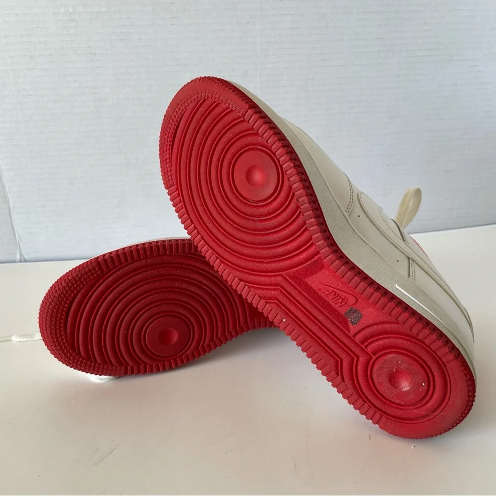 Nike F1 White University Red Low Sneakers Size 7Y